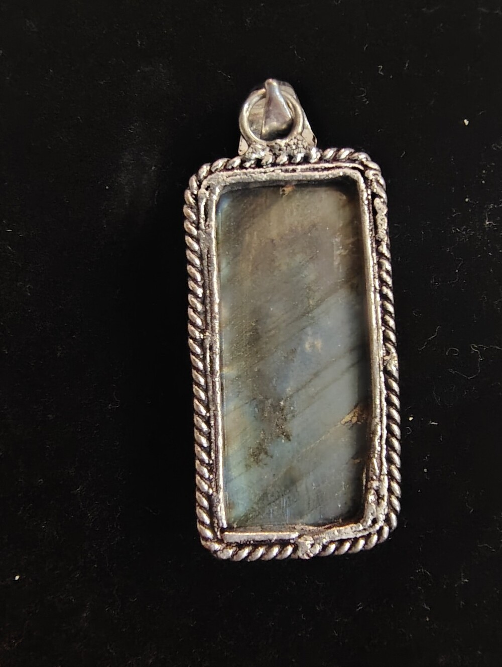 Labradorite Rectangular Pendant - Picture 4 of 4